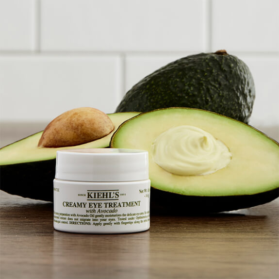 Creamy eye treatment with avocado